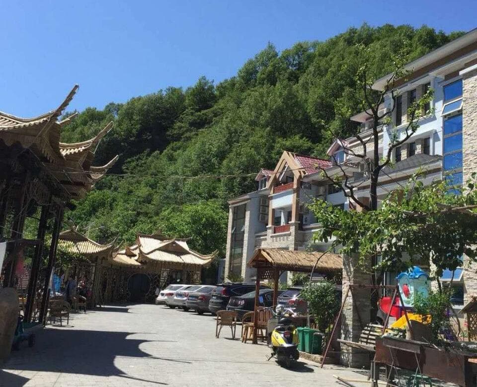 九山頂九鼎軒農家院