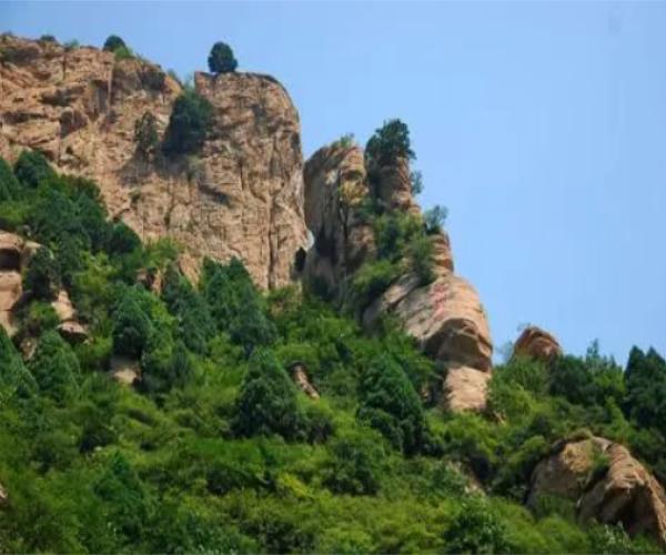 群山