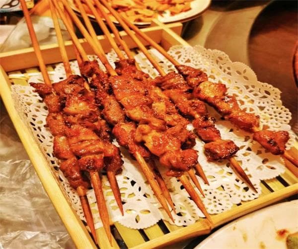 烤羊肉串