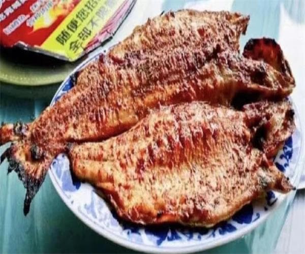 烤虹鳟鱼